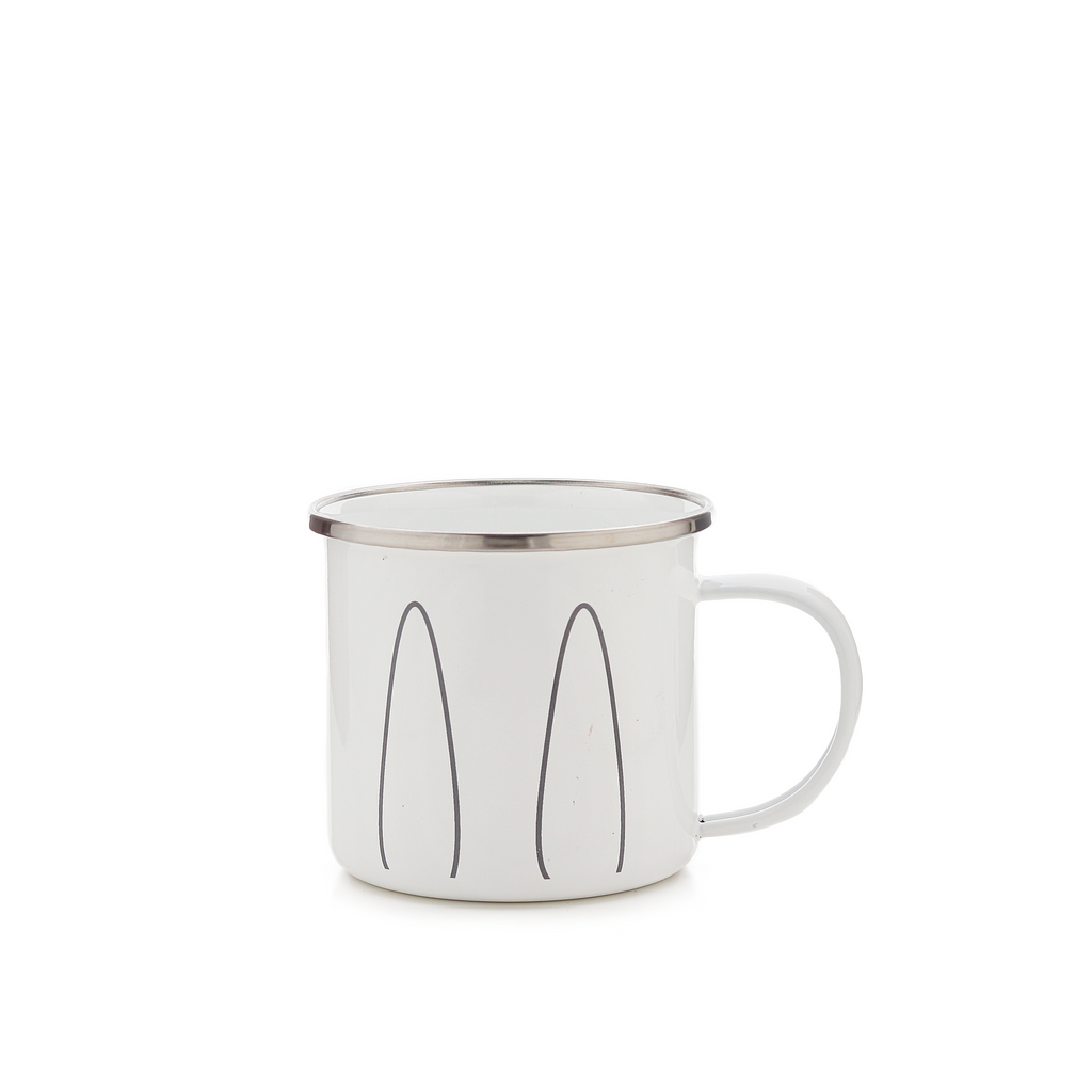 أكواب المينا بأشكال إبداعية