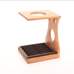 قاعدة خشبية لأداة الترشيح