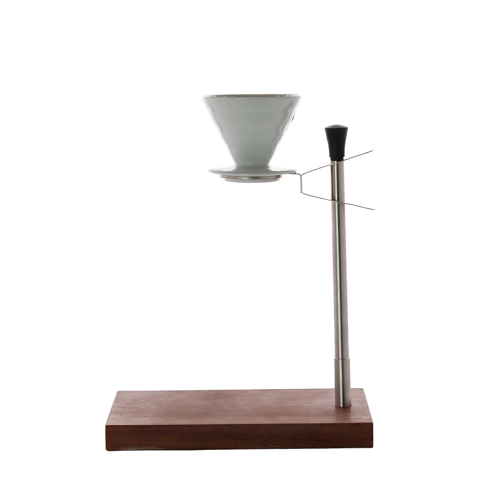 قاعدة خشبية لأداة الترشيح